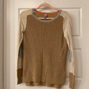 Sweater with elbow patchwork size small